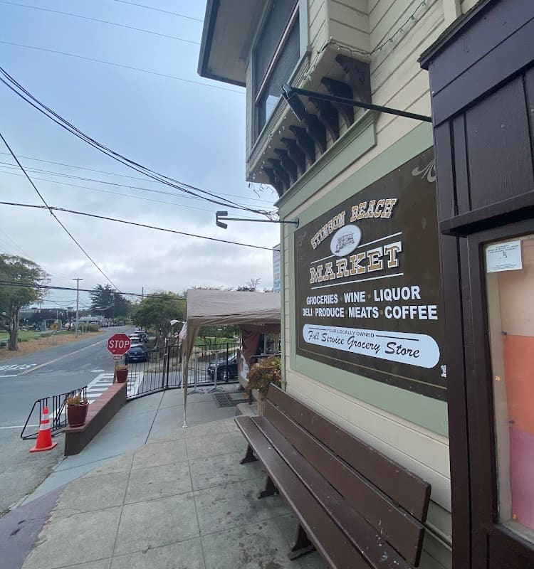 Stinson Beach Market