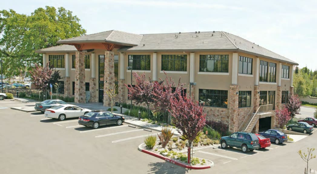 The Folsom Dentist