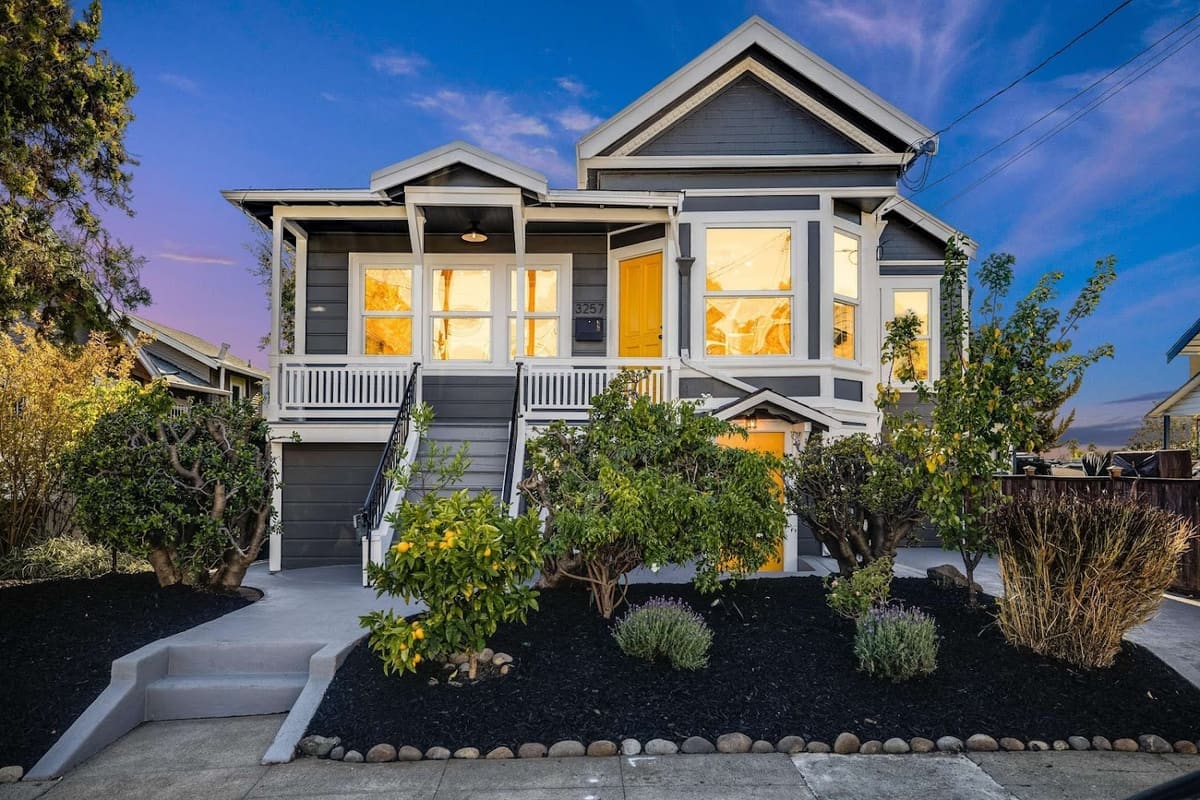 The Monday Team - East Bay CA - KW Advisors - PLACE - DRE #01759031