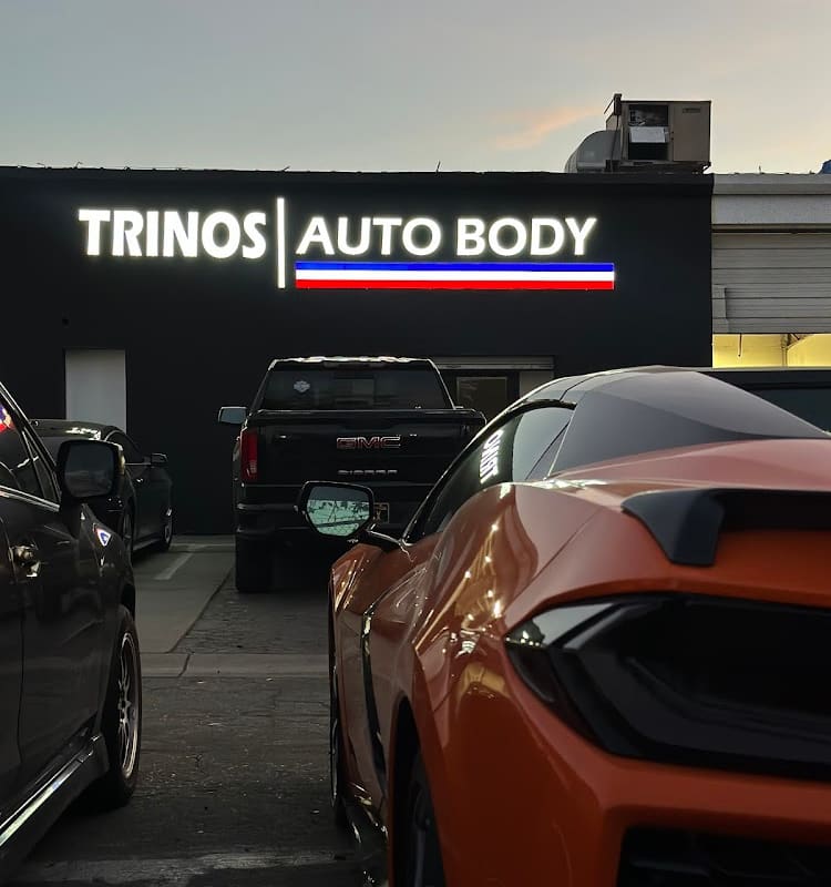 Trino's Auto Body