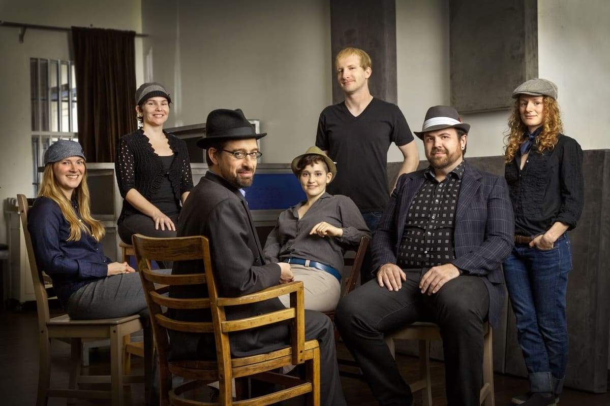 Two Hats Consulting