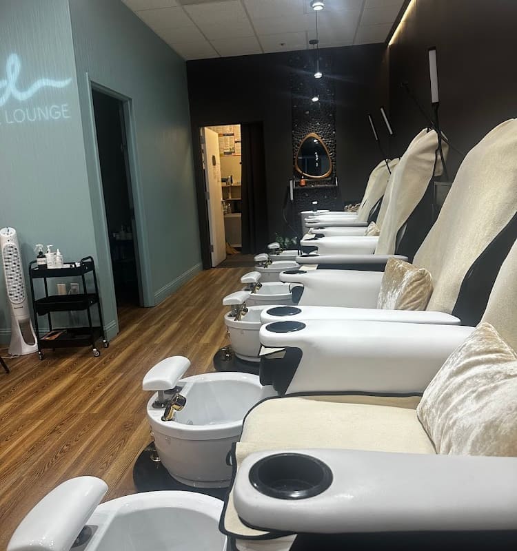 Unwind Nail Lounge