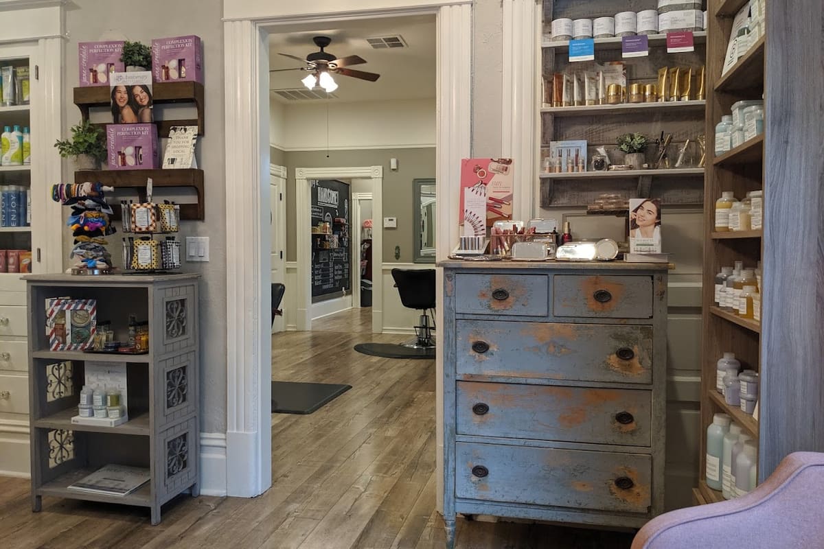 Vintage Rose Salon Suites